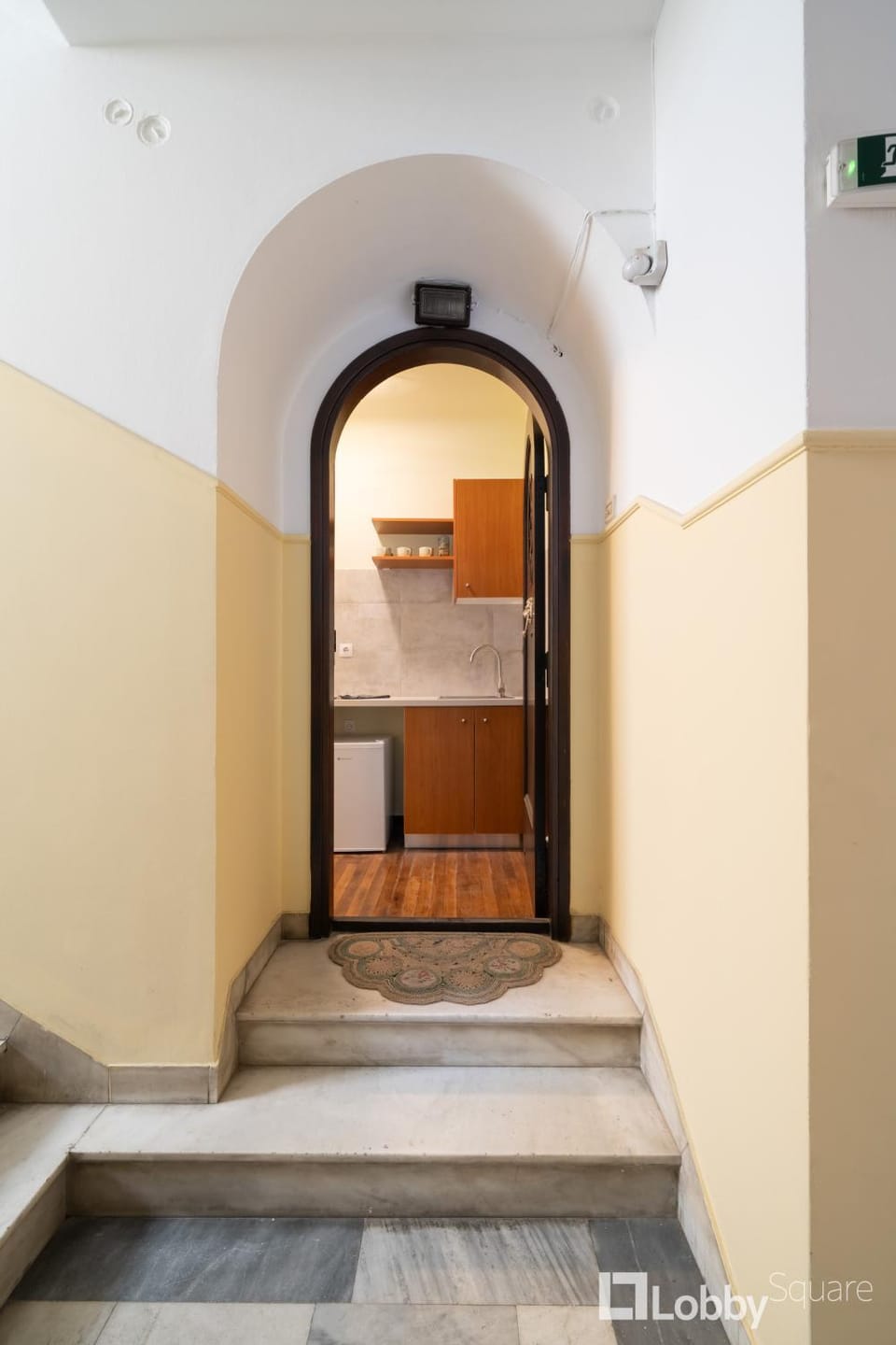 Property building, Facade/entrance