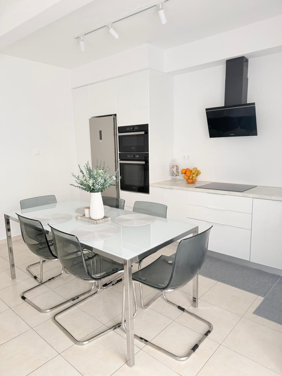 Kyra's Central Flat Apartment in Skiathos