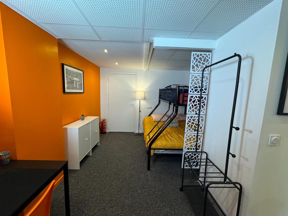 Photo of the whole room, Bedroom, bunk bed