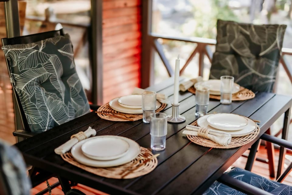 Patio, Dining area