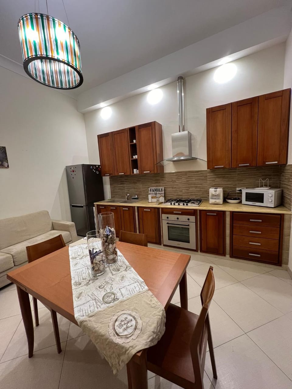 Kitchen or kitchenette, oven