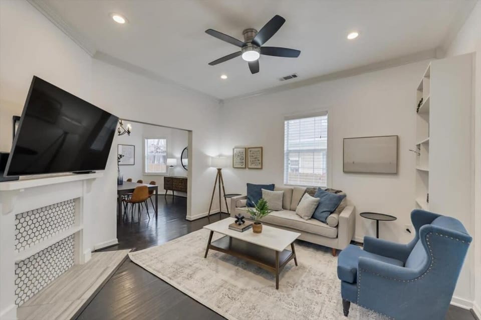 Newly Renovated Bishop Arts Home House in Dallas
