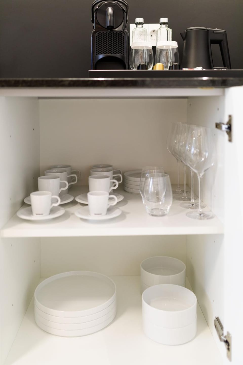 Coffee/tea facilities, Kitchen or kitchenette