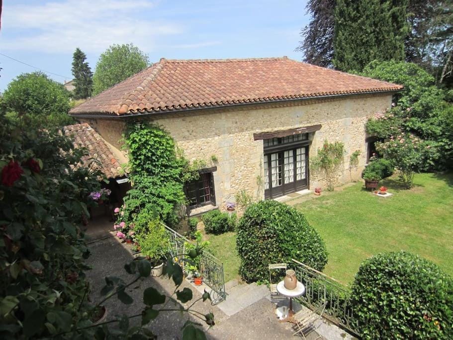 Property building, Garden view