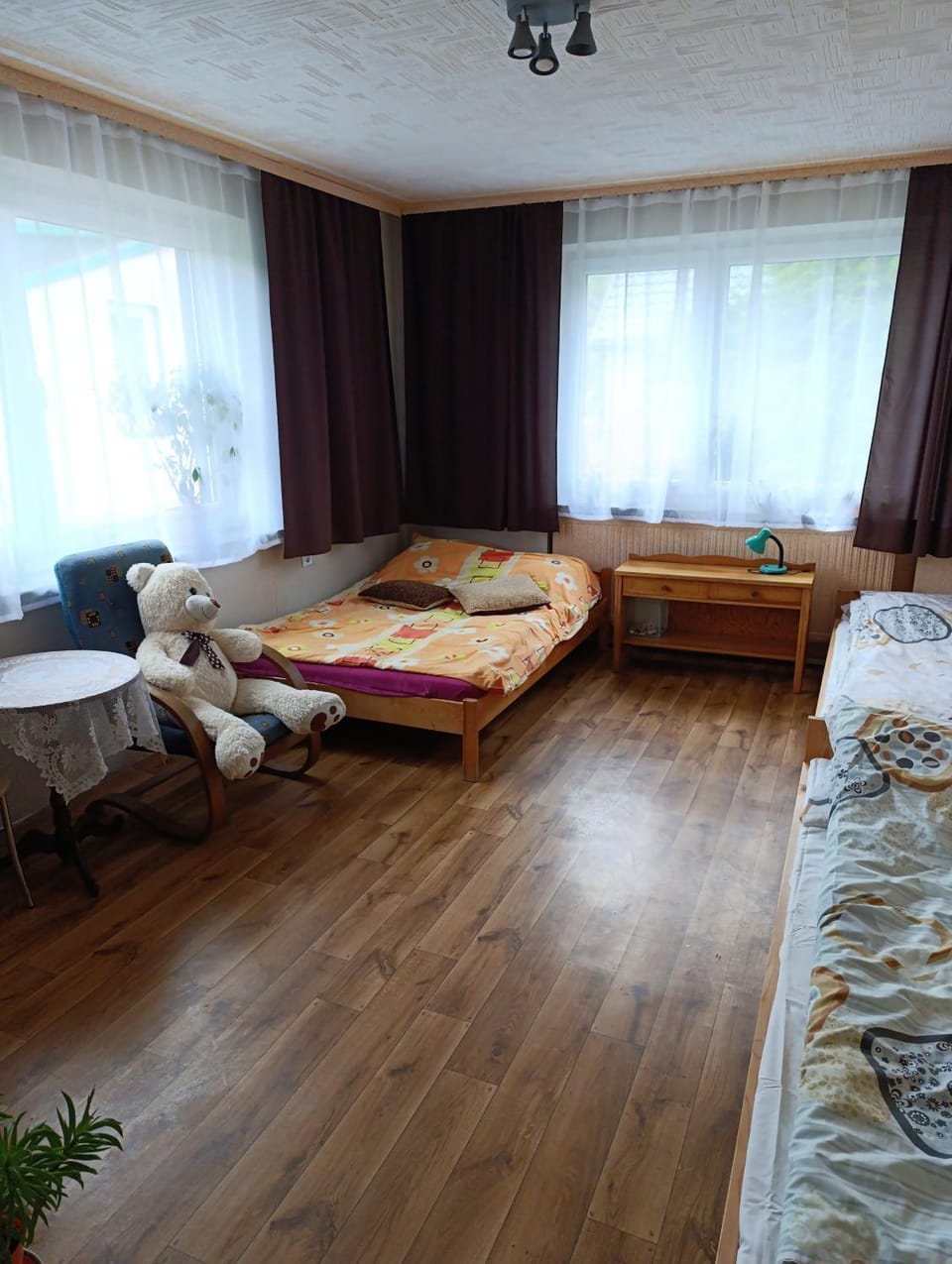 Bed, Photo of the whole room