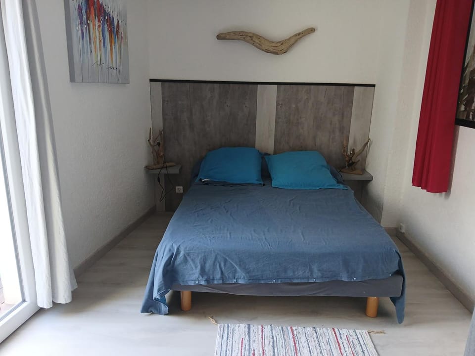 Jolie appartement refait à neuf Apartment in Saintes-Maries-de-la-Mer