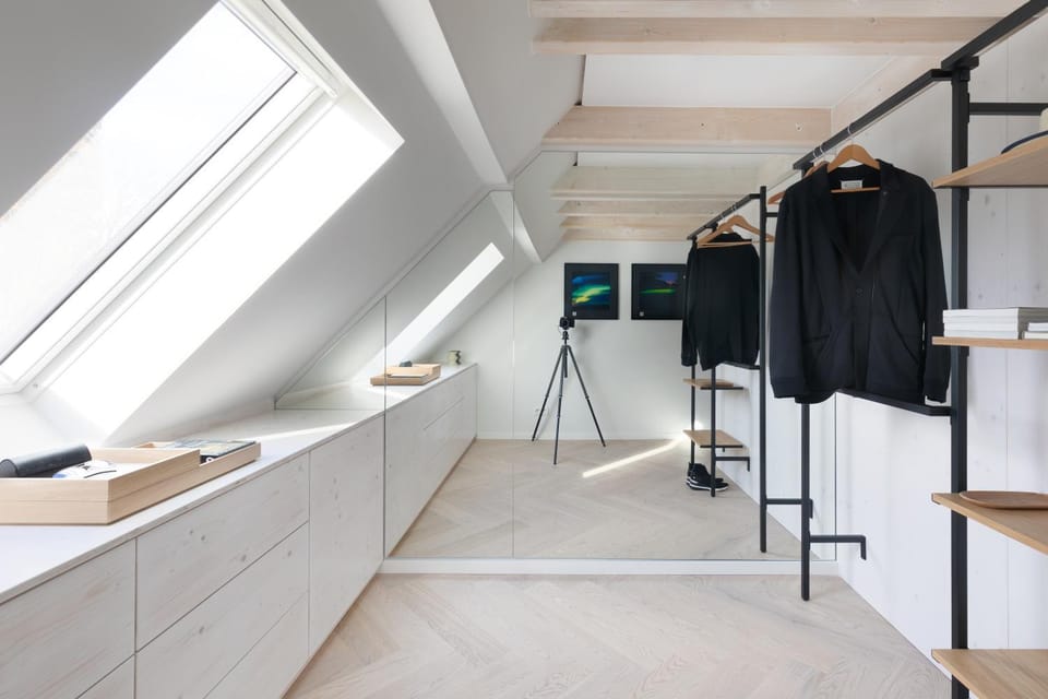 wardrobe