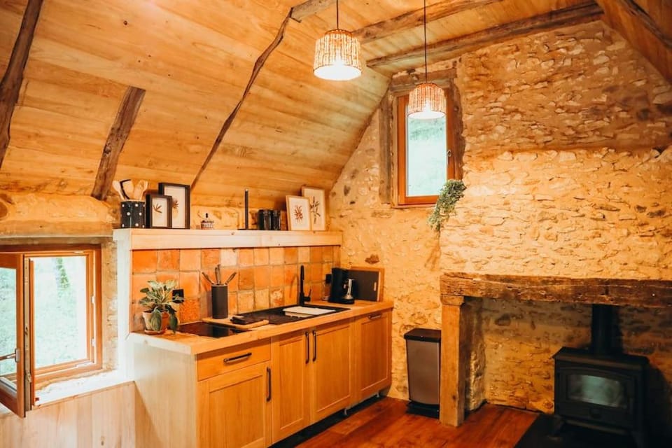 La Cachette by Douce France Location House in Nouvelle-Aquitaine