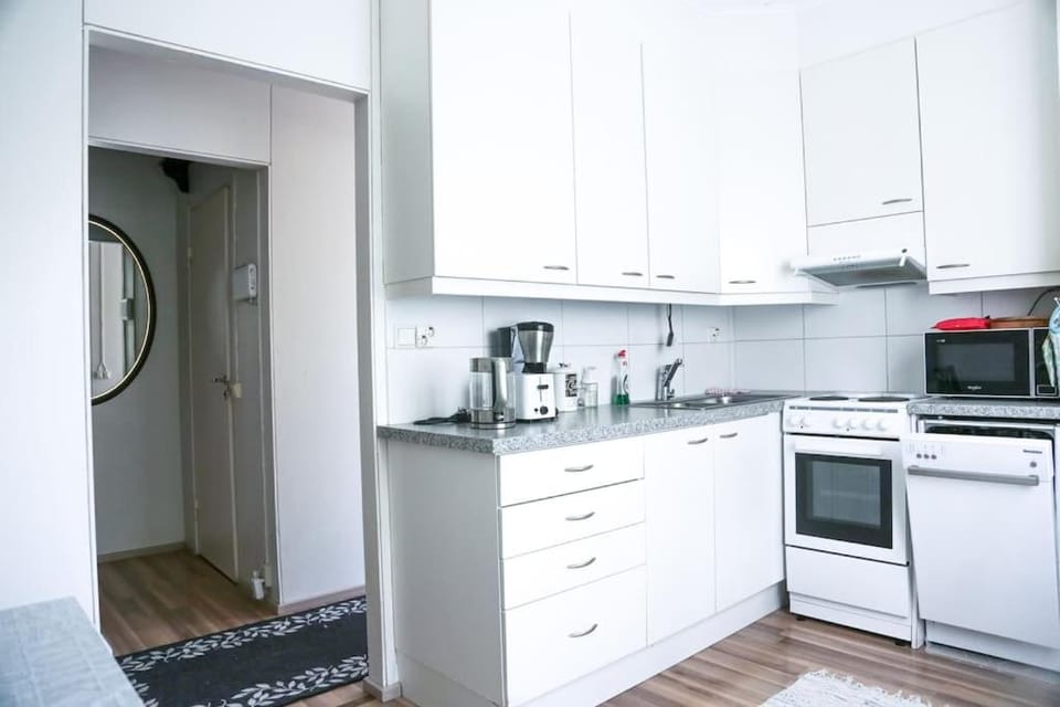 Coffee/tea facilities, Kitchen or kitchenette, dishwasher, oven, pet friendly, stove, toaster