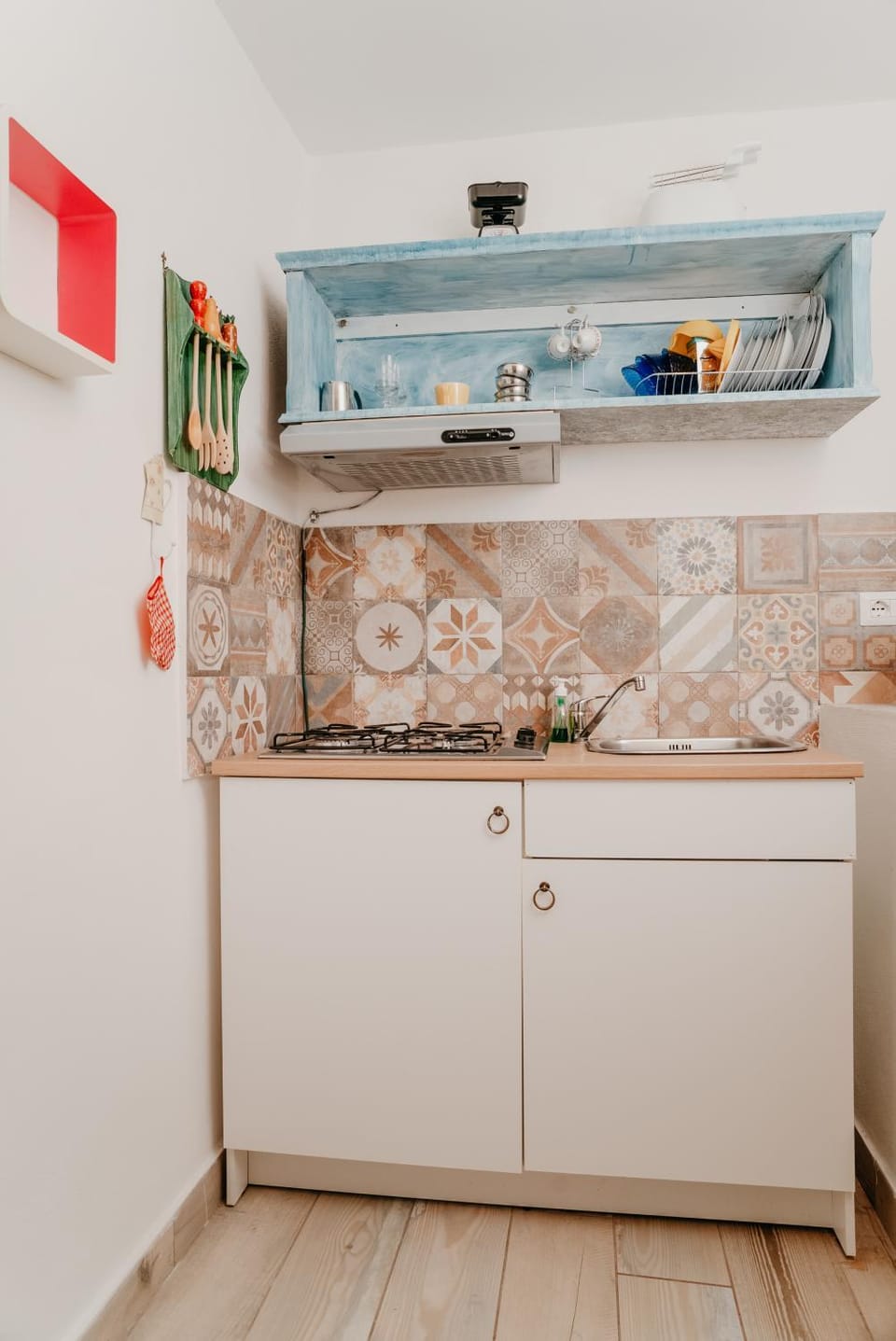 Kitchen or kitchenette, stove