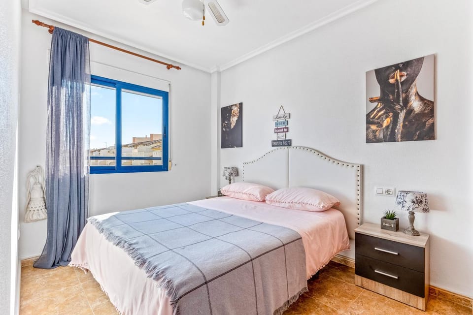 Living room, Bedroom