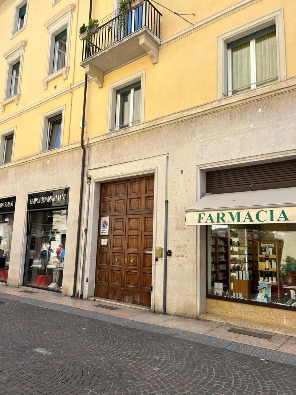 Property building, Street view