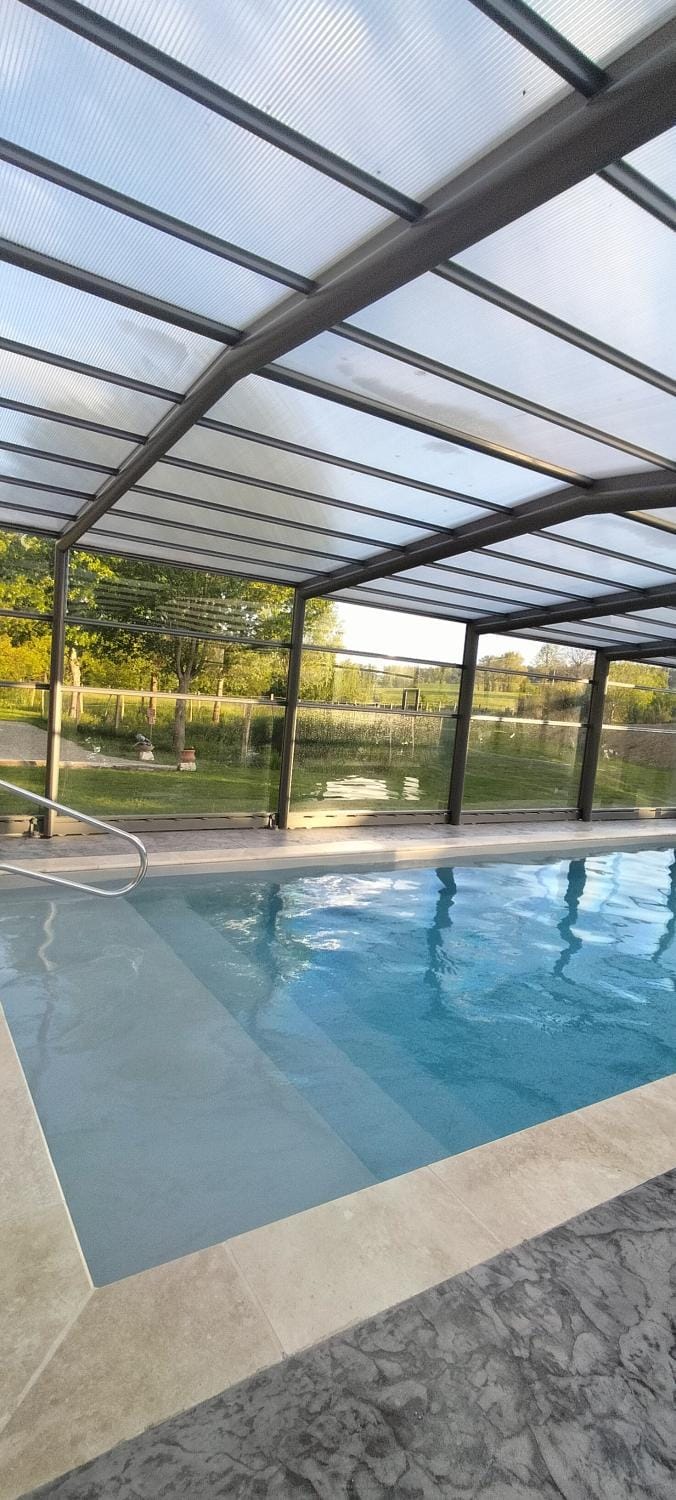 Pool view, Swimming pool
