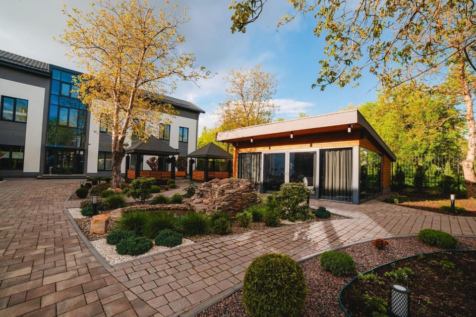 Property building, Garden view