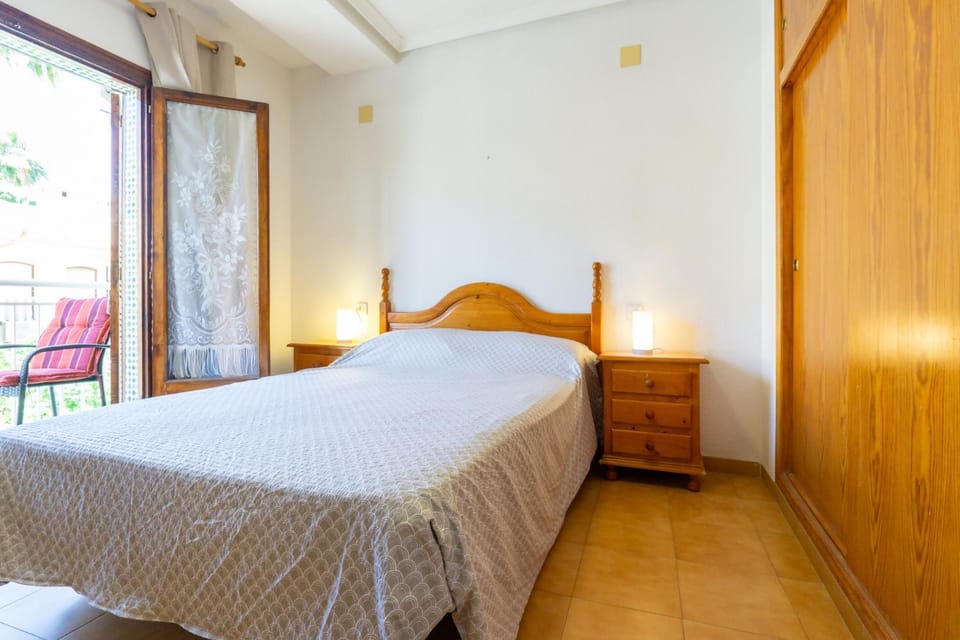 Bed, Bedroom, wardrobe