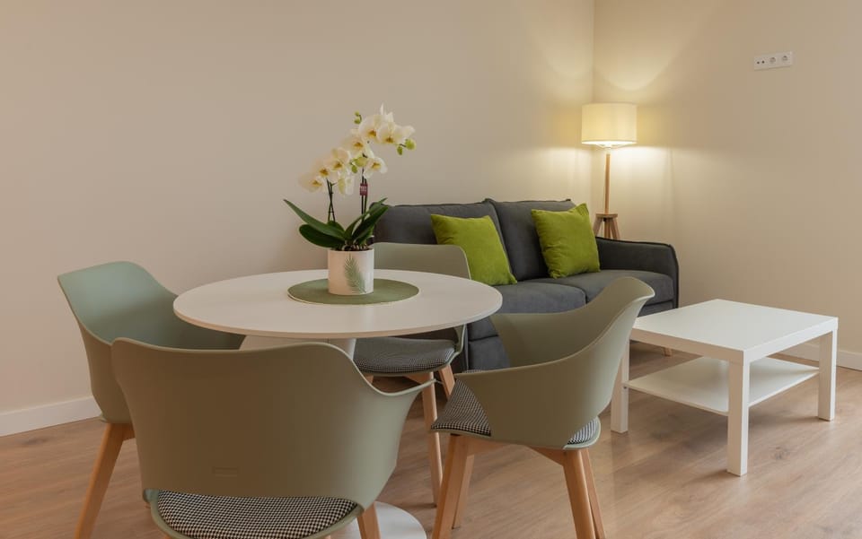 Living room, Dining area, Dining area