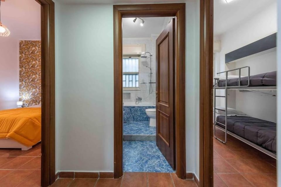 Bed, Bathroom, Photo of the whole room, bunk bed