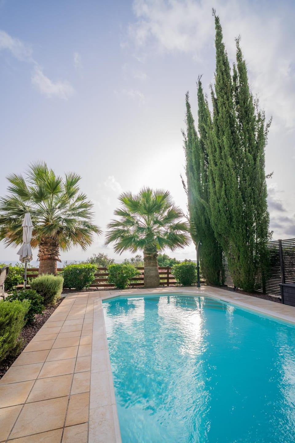 Garden, View (from property/room), Swimming pool