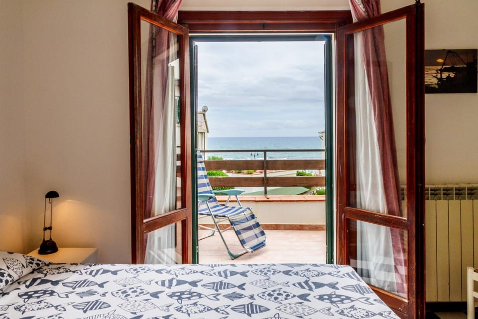 Property building, Living room, Bedroom