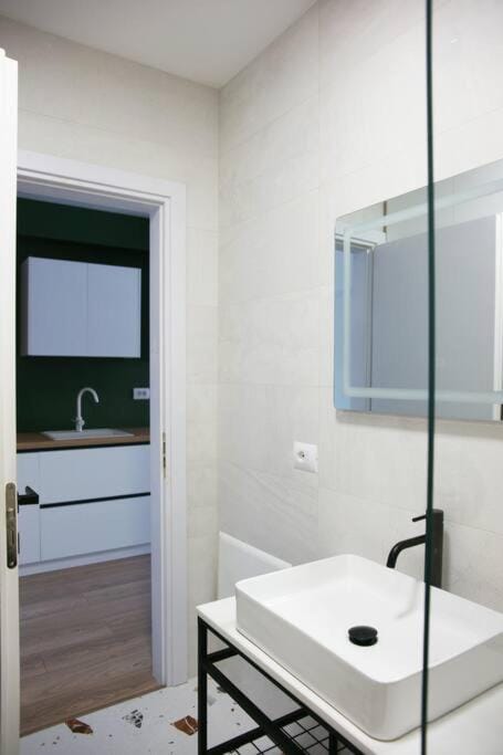 Elegant living in the heart of Tirana Apartment in Tirana