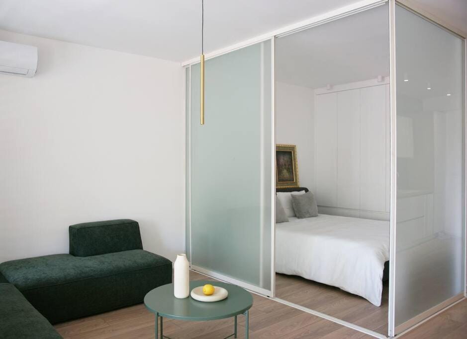 Elegant living in the heart of Tirana Apartment in Tirana