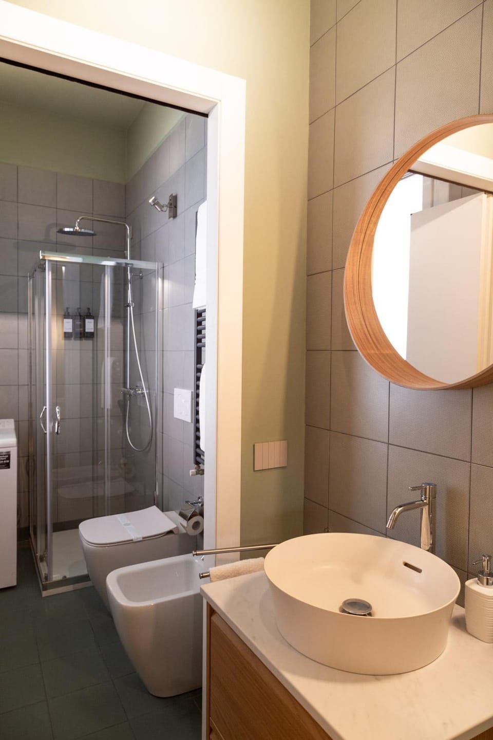 Shower, Toilet, Bathroom, bidet