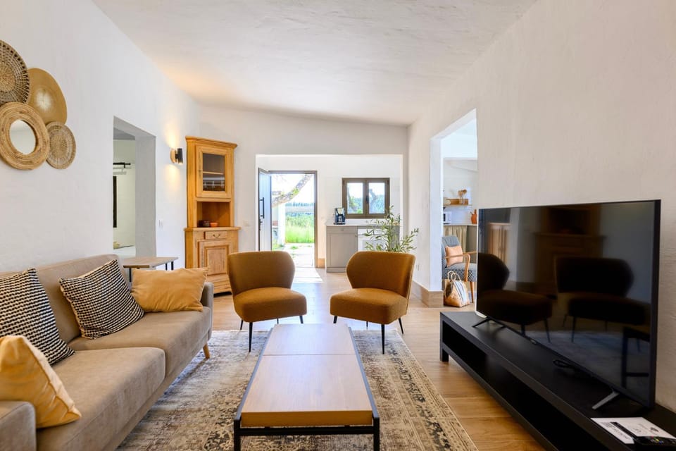 TV and multimedia, Living room