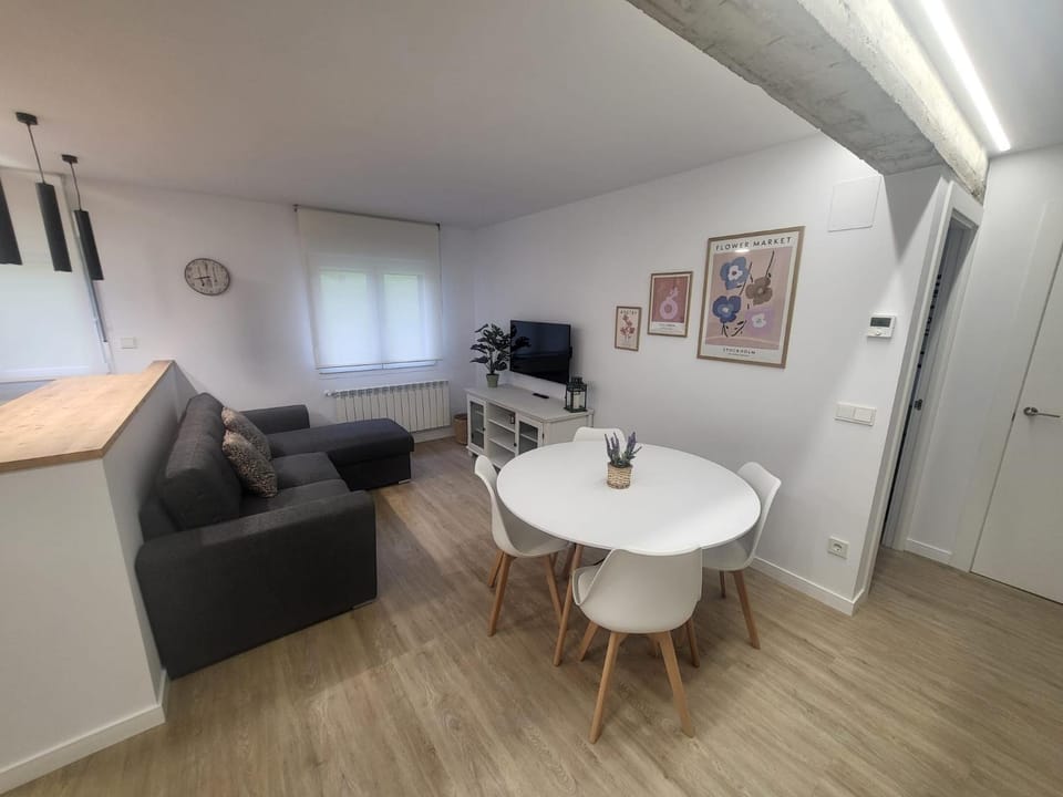 The Green Home - VUT6445AS Apartment in Gijón