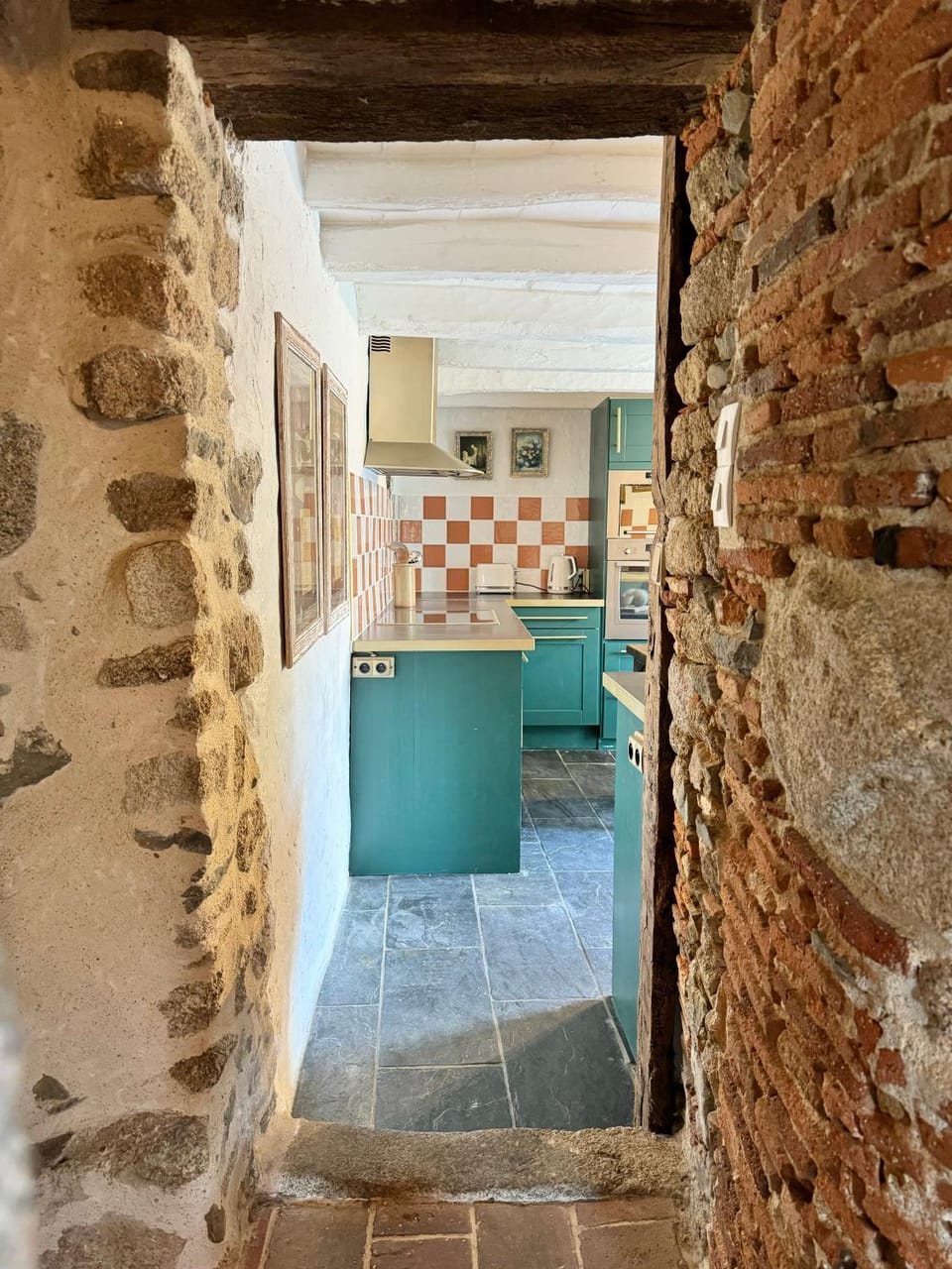 Kitchen or kitchenette, kitchen