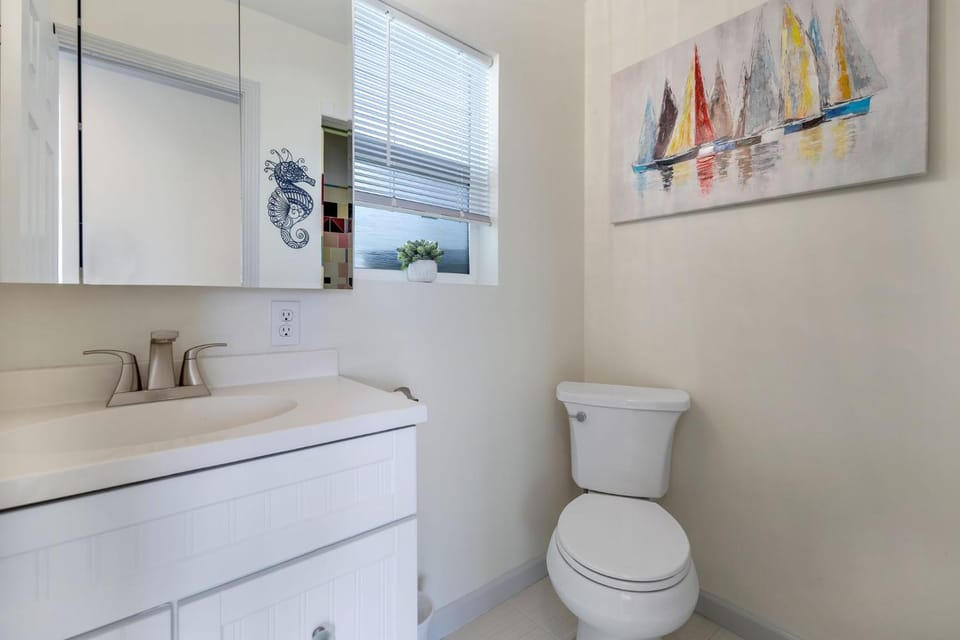Toilet, Bathroom