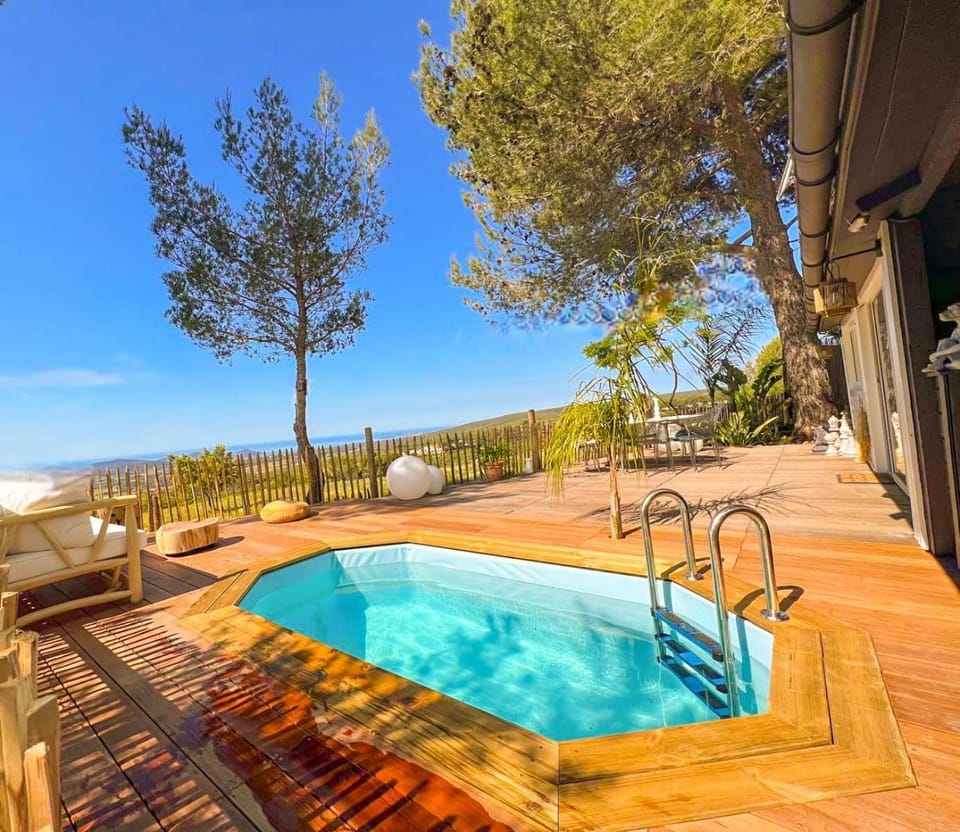 Balcony/Terrace, Swimming pool