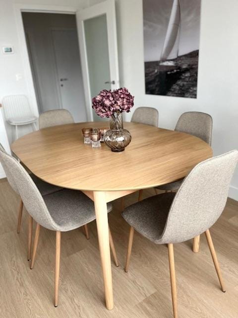Beach Suite Leonie Koksijde met zeezicht met airco Apartment in Koksijde