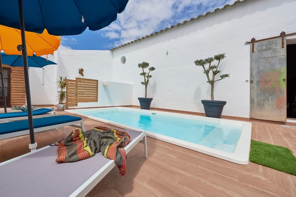 Property building, Swimming pool
