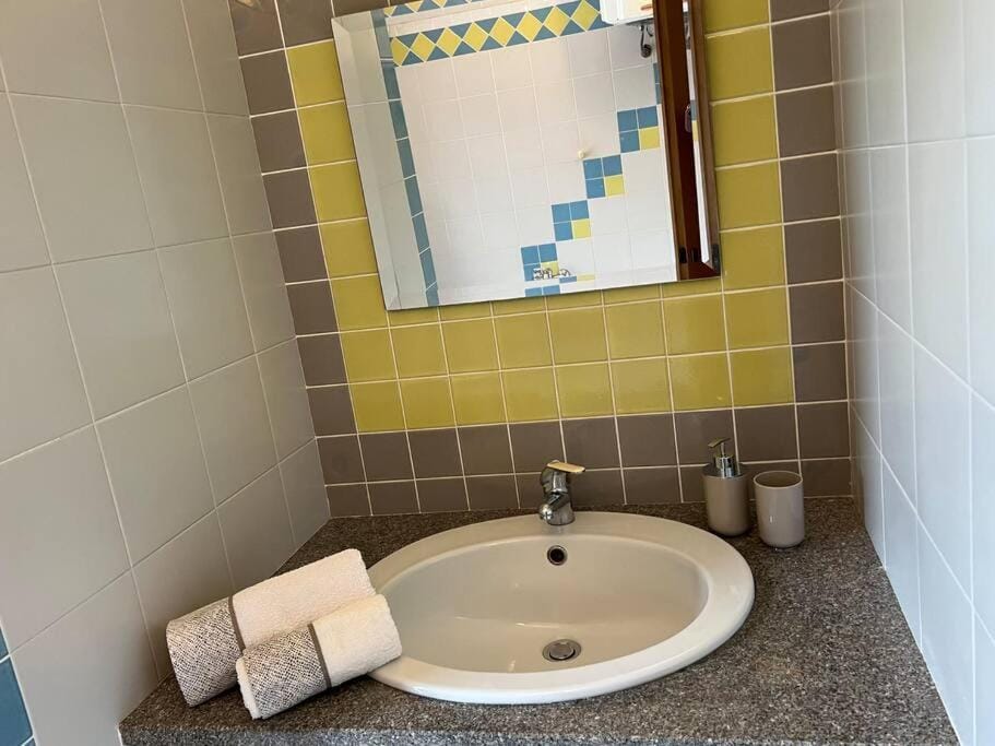 Appartamento a 2 minuti dal mare Apartment in Sardinia