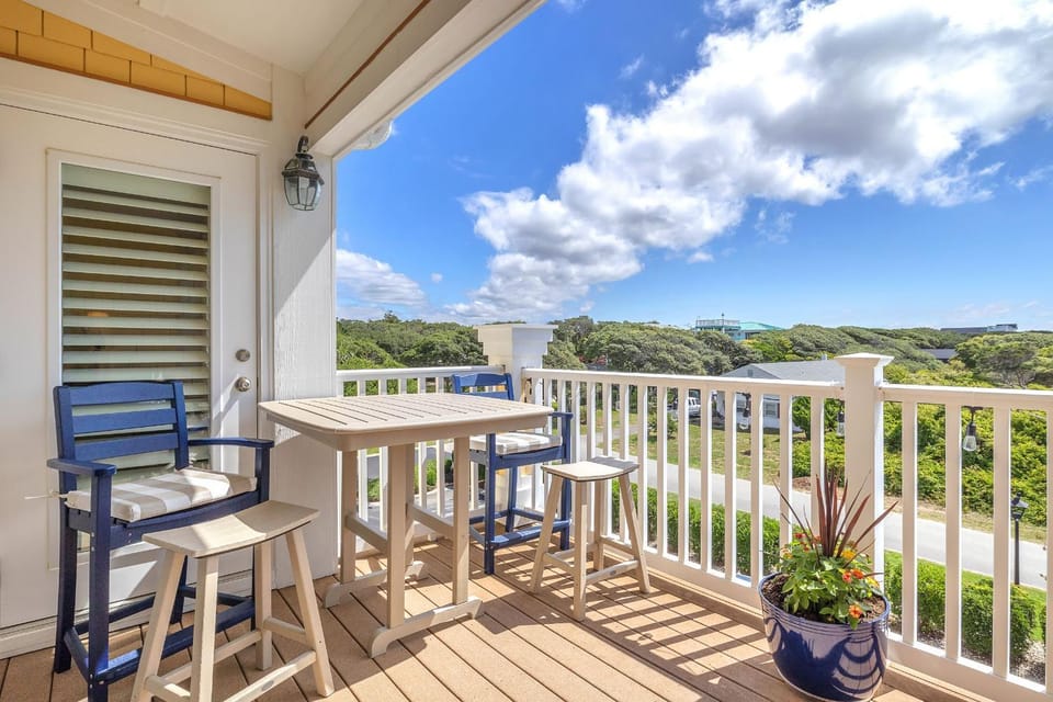 Sun of a Beach by Oak Island Accommodations Apartment in Oak Island