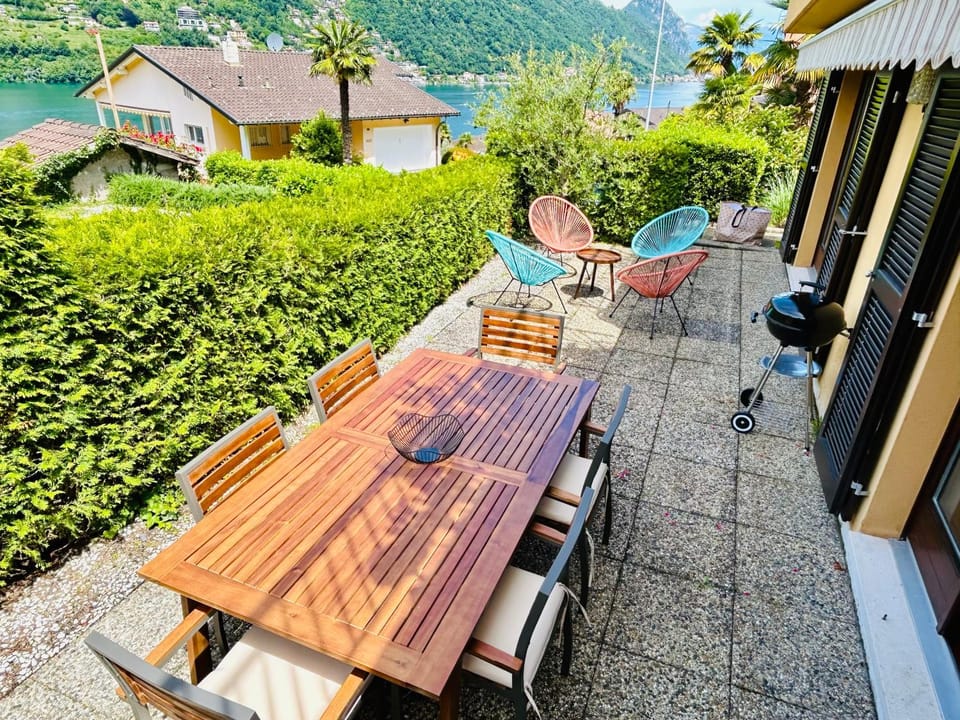 Patio, Spring, View (from property/room), Balcony/Terrace, Seating area, sunbed