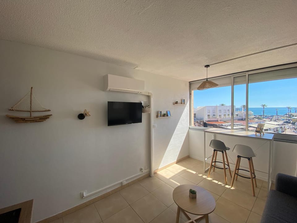 TV and multimedia, Sea view