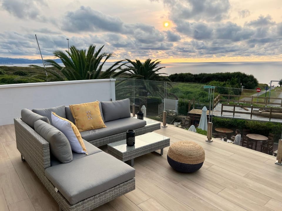 Balcony/Terrace, Balcony/Terrace, Sea view