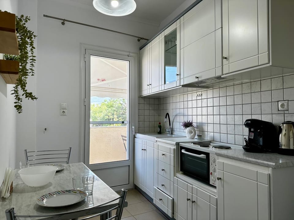 Cozy Stay in Kos Old Town, Walk to Everything - El Greco Apartments Apartment in Kos