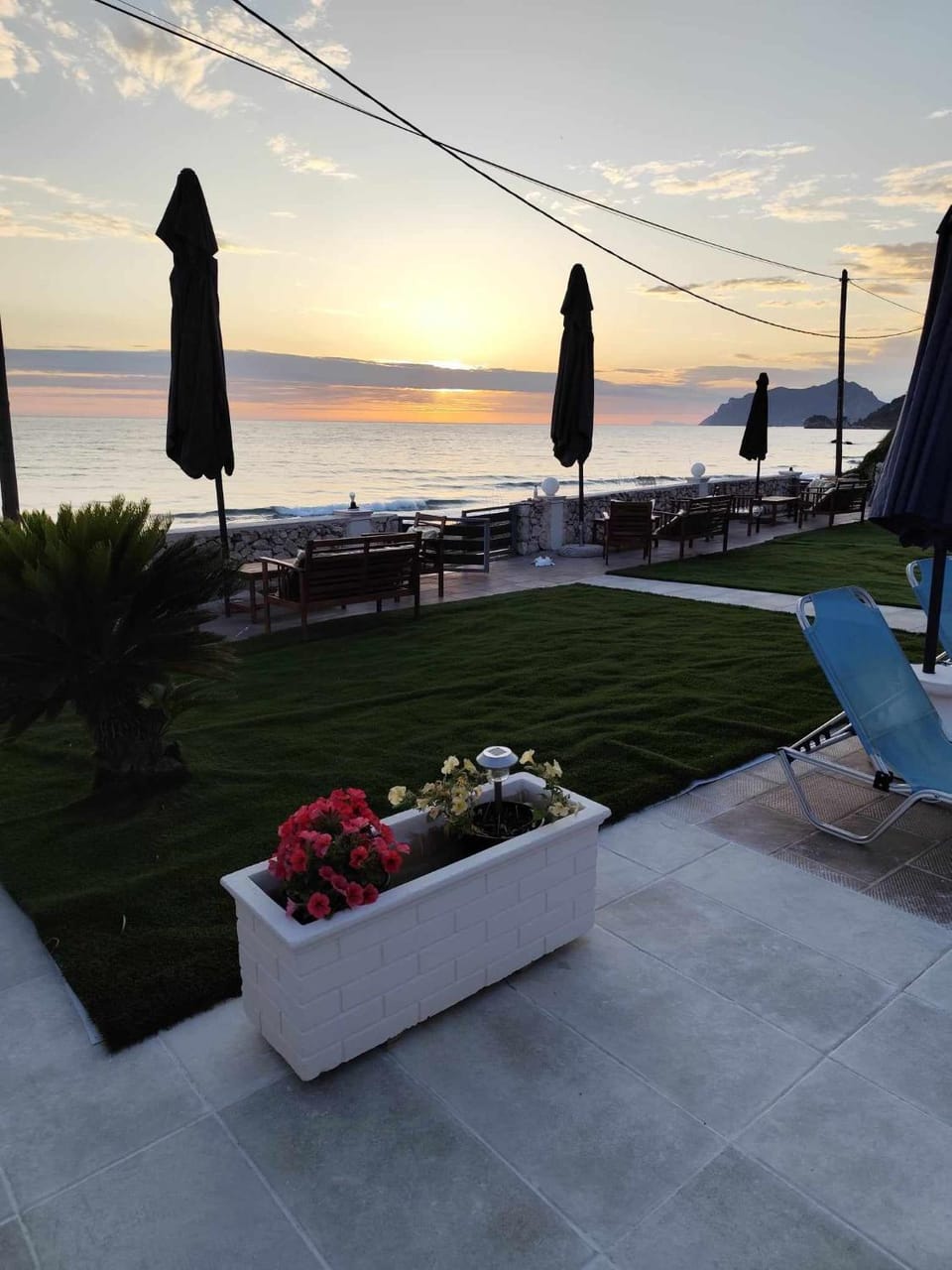 Garden view, Sea view