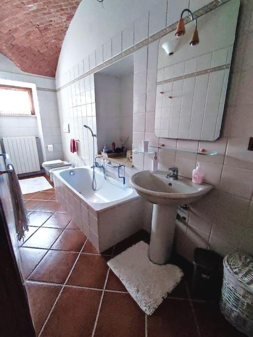 Bathroom, Bath
