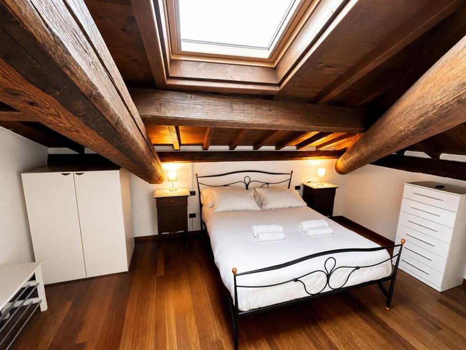 Bed, Bedroom, wardrobe