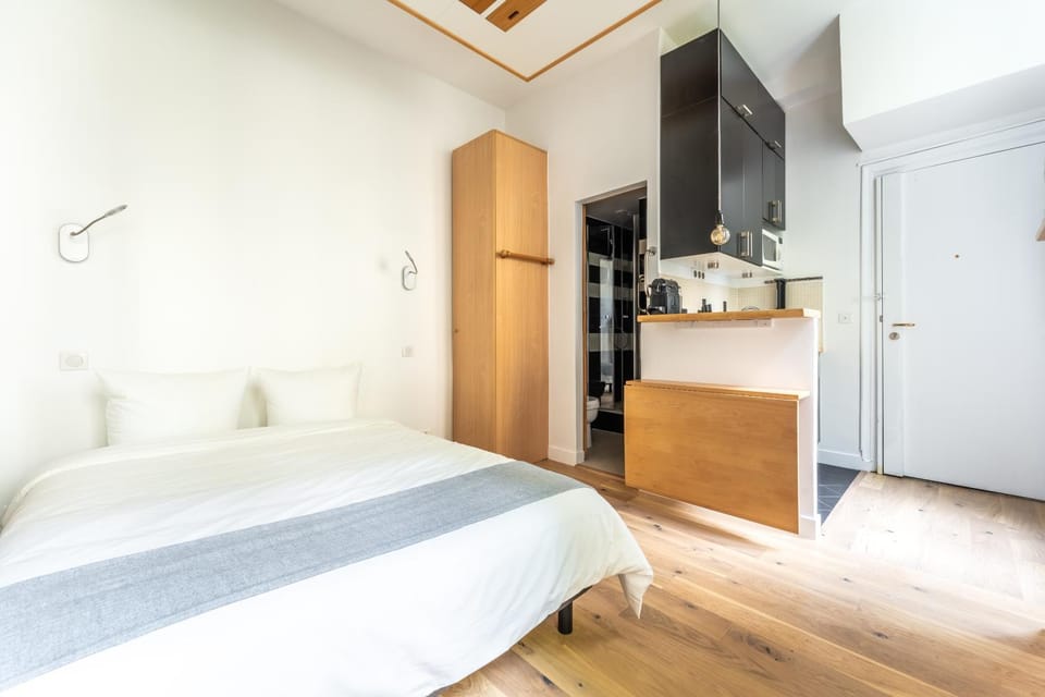 Matignon Cozy Flat Apartment in Paris