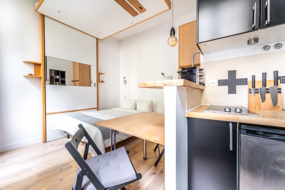 Matignon Cozy Flat Apartment in Paris