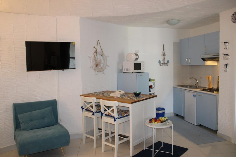 Villino B1 - IL MARE IN UNA STANZA Apartment in Sardinia