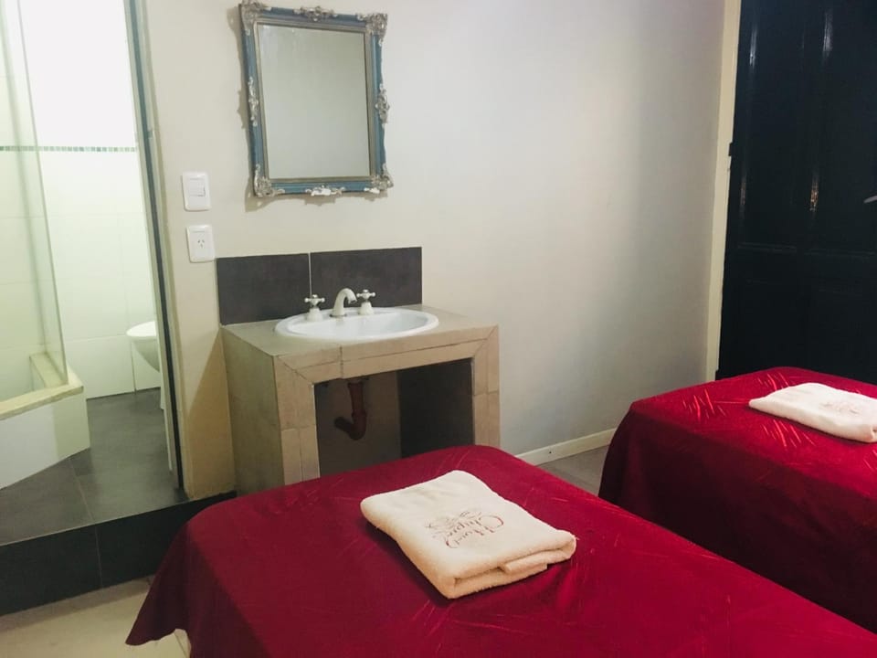 Hotel Chipre Hotel in Buenos Aires