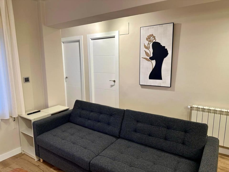 SUITE PLAYA GIJON CENTRO II, a estrenar, 4 huéspedes VUT-5248-AS Apartment in Gijón