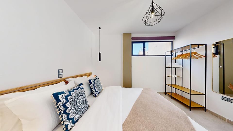 Bed, Bedroom, wardrobe