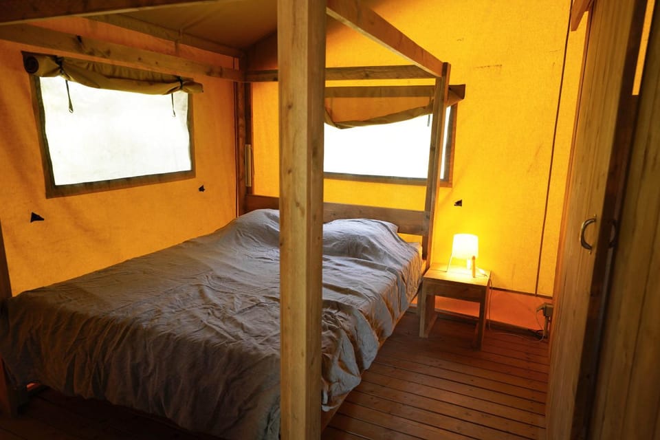 Tente Safari Eco Lodge 6 Personnes Luxury tent in Occitanie
