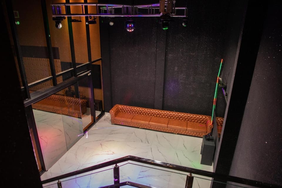 Night, soundproof